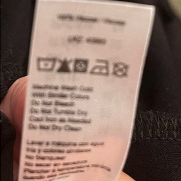 NWT black Sleeveless Stunning Jumpsuit, size 14, side pockets, keyhole closure - Picture 6 of 14